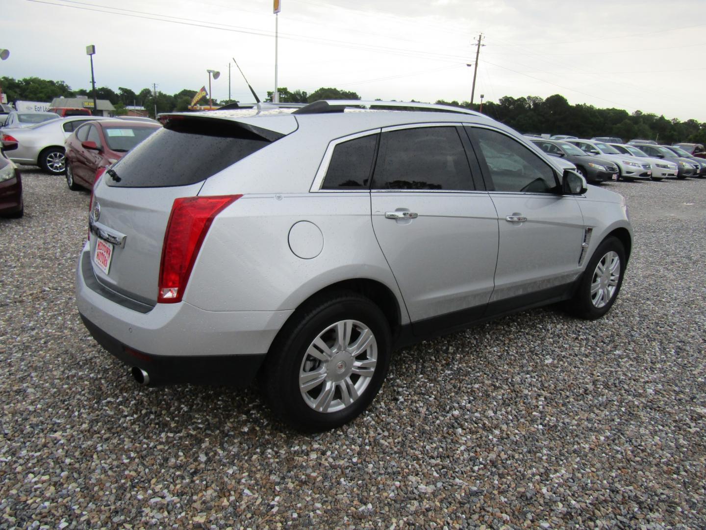 2011 Silver /Gray Cadillac SRX Luxury Collection (3GYFNAEY6BS) with an 3.0L V6 DOHC 24V engine, Automatic transmission, located at 15016 S Hwy 231, Midland City, AL, 36350, (334) 983-3001, 31.306210, -85.495277 - Photo#7